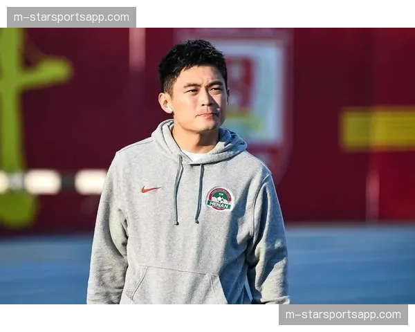 黄紫昌评价乔迪战术欧洲化 玉昆球员需适应巴萨体系要求 黄紫昌评价乔迪战术欧洲化 玉昆球员需适应巴萨体系要求